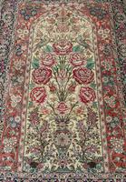 Fine Silk Carpet Rug Roses (8 of 9) Fine Silk Carpet Rug Roses (8 of 9)
