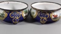Georgian Bilston Enamel Salt Cellars Pair Rare (7 of 17) Georgian Bilston Enamel Salt Cellars Pair Rare (7 of 17)