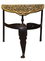 19th Century cast brass and wrought iron fireside trivet (3 of 5) 19th Century cast brass and wrought iron fireside trivet (3 of 5)