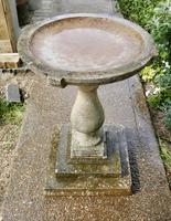 Large Weathered Bird Bath (5 of 12) Large Weathered Bird Bath (5 of 12)