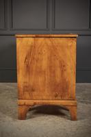 Queen Anne Style Burr Walnut Concave Writing Desk (5 of 18) Queen Anne Style Burr Walnut Concave Writing Desk (5 of 18)