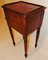 Georgian Mahogany Bedside Cabinet (2 of 6) Georgian Mahogany Bedside Cabinet (2 of 6)