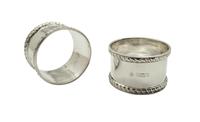 Pair of Antique Edwardian Sterling Silver Napkin Rings in Case 1909 (6 of 9) Pair of Antique Edwardian Sterling Silver Napkin Rings in Case 1909 (6 of 9)