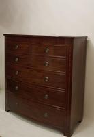 Georgian Mahogany Bowfront Chest of Drawers (2 of 7) Georgian Mahogany Bowfront Chest of Drawers (2 of 7)