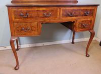 Burr Walnut Queen Anne Style Triple Mirror Dressing Table (13 of 13) Burr Walnut Queen Anne Style Triple Mirror Dressing Table (13 of 13)