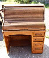 1920s Single Pedestal Oak Stype Rolltop Desk (3 of 6) 1920s Single Pedestal Oak Stype Rolltop Desk (3 of 6)