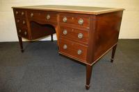 Lovely Antique Mahogany Desk (2 of 9) Lovely Antique Mahogany Desk (2 of 9)