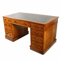 Victorian Oak Pedestal Desk (7 of 8) Victorian Oak Pedestal Desk (7 of 8)