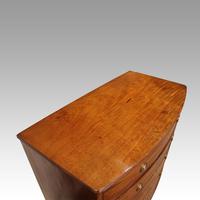 Georgian Mahogany Bow-fronted Chest (7 of 7) Georgian Mahogany Bow-fronted Chest (7 of 7)
