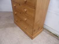 Lovely Mint Clean Waxed Victorian Antique Pine 5 Drawer Chest of Drawers (3 of 11) Lovely Mint Clean Waxed Victorian Antique Pine 5 Drawer Chest of Drawers (3 of 11)