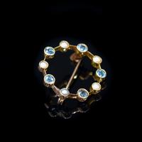 Antique Aquamarine and Pearl 9ct Yellow Gold Wreath Circle Brooch Pin (2 of 6) Antique Aquamarine and Pearl 9ct Yellow Gold Wreath Circle Brooch Pin (2 of 6)