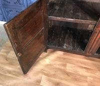 Stunning Period Welsh Oak Cwpwrdd Deuddarn c1720 (19 of 24) Stunning Period Welsh Oak Cwpwrdd Deuddarn c1720 (19 of 24)