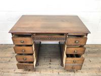 Early 20th Century Oak Kneehole Desk (8 of 14) Early 20th Century Oak Kneehole Desk (8 of 14)