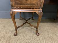 Substantial Burr Walnut Dressing Table (8 of 18) Substantial Burr Walnut Dressing Table (8 of 18)