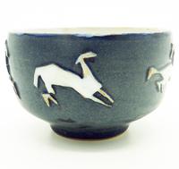Good British Art Studio Pottery Bowl with Stylised Galloping Horses 20th Century (3 of 8) Good British Art Studio Pottery Bowl with Stylised Galloping Horses 20th Century (3 of 8)
