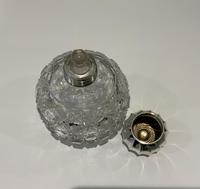 Silver topped scent cologne bottle (6 of 6) Silver topped scent cologne bottle (6 of 6)