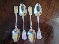 Set of Four Solid Silver Tea Spoons (5 of 5) Set of Four Solid Silver Tea Spoons (5 of 5)
