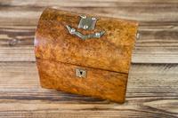Burr Walnut Tea Caddy 1870 (7 of 10) Burr Walnut Tea Caddy 1870 (7 of 10)