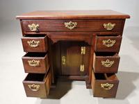Mid 18th Century Kneehole Desk of Small Proportions (2 of 4) Mid 18th Century Kneehole Desk of Small Proportions (2 of 4)