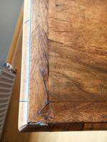 Beautiful English Queen Anne Walnut Chest of Drawers c.1710 (17 of 19) Beautiful English Queen Anne Walnut Chest of Drawers c.1710 (17 of 19)