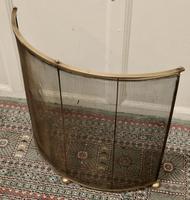 Victorian Arts & Crafts Brass Curved Fire Guard, Spark Screen (5 of 5) Victorian Arts & Crafts Brass Curved Fire Guard, Spark Screen (5 of 5)