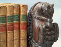 Good Pair of 18th Century Indian Carved Horse Head Bookends (6 of 9) Good Pair of 18th Century Indian Carved Horse Head Bookends (6 of 9)