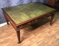 George III Style Mahogany Partners Library Table (9 of 14) George III Style Mahogany Partners Library Table (9 of 14)