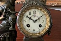 Beautiful 19thc French 3-piece 8-day Gilt-bronzed Spelter Garniture Mantle Clock (8 of 16) Beautiful 19thc French 3-piece 8-day Gilt-bronzed Spelter Garniture Mantle Clock (8 of 16)