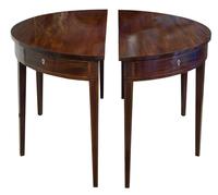 A Fine Pair of George III Mahogany Demi Lune Side Tables (4 of 8) A Fine Pair of George III Mahogany Demi Lune Side Tables (4 of 8)