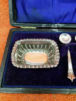 Antique Sterling Silver Hallmarked Cased Salts 1909 & 1923 Spoons J Collyer & Co Ltd (3 of 11) Antique Sterling Silver Hallmarked Cased Salts 1909 & 1923 Spoons J Collyer & Co Ltd (3 of 11)
