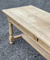 Large Bleached Oak Farmhouse Dining Table with Extensions & Storage (21 of 35) Large Bleached Oak Farmhouse Dining Table with Extensions & Storage (21 of 35)
