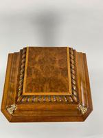 Fine Quality Burr Walnut Bracket / Mantel Clock By Lenzkirch (8 of 11) Fine Quality Burr Walnut Bracket / Mantel Clock By Lenzkirch (8 of 11)
