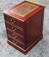 1960s Mahogany Filing Cabinet (3 of 4) 1960s Mahogany Filing Cabinet (3 of 4)