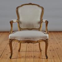 Pair Of French Louis XV Style Painted And Gilt Armchairs (6 of 8) Pair Of French Louis XV Style Painted And Gilt Armchairs (6 of 8)
