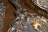 Fine Art Nouveau silver dressing table set (8 of 11) Fine Art Nouveau silver dressing table set (8 of 11)