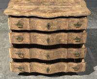 Early 19th Century Bleached Walnut Commode Chest of Drawers (13 of 13) Early 19th Century Bleached Walnut Commode Chest of Drawers (13 of 13)