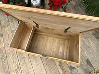 Wonderful Restored Old Pine Blanket Box / Chest / Trunk / Coffee Table (7 of 8) Wonderful Restored Old Pine Blanket Box / Chest / Trunk / Coffee Table (7 of 8)