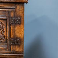 20th Century Oak Cupboard (5 of 7) 20th Century Oak Cupboard (5 of 7)