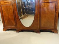 Fine Quality Early 20th Century Mahogany Breakfront Wardrobe (4 of 9) Fine Quality Early 20th Century Mahogany Breakfront Wardrobe (4 of 9)