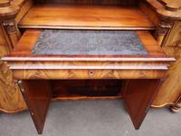 19th Century Biedermeier Figured Mahogany Chiffonier / Sideboard (13 of 19) 19th Century Biedermeier Figured Mahogany Chiffonier / Sideboard (13 of 19)