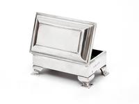Edwardian Plain Body Jewellery Box with Hinged Stepped Lid Gilt Interior & Green Velvet Lined (2 of 5) Edwardian Plain Body Jewellery Box with Hinged Stepped Lid Gilt Interior & Green Velvet Lined (2 of 5)
