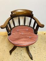 Captains Chair (3 of 9) Captains Chair (3 of 9)