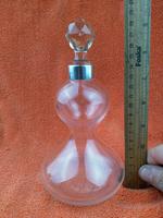 Antique Silver Plate Topped Blown Hourglass Bottle with a Cut Glass Stopper c.1900 (7 of 12) Antique Silver Plate Topped Blown Hourglass Bottle with a Cut Glass Stopper c.1900 (7 of 12)