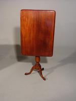 An Attractive Mid Victorian Mahogany Tilt Table (5 of 5) An Attractive Mid Victorian Mahogany Tilt Table (5 of 5)