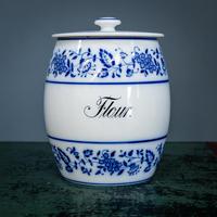 2 Flow Blue Jars (2 of 20) 2 Flow Blue Jars (2 of 20)