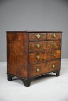 18th Century Walnut Chest of Drawers (7 of 12) 18th Century Walnut Chest of Drawers (7 of 12)