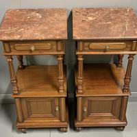 Pair of French Walnut Bedside Cabinets (6 of 8) Pair of French Walnut Bedside Cabinets (6 of 8)