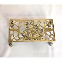 Antique Victorian Brass Trivet (4 of 4) Antique Victorian Brass Trivet (4 of 4)