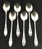 Cased Set of 6 Silver Teaspoons (2 of 3) Cased Set of 6 Silver Teaspoons (2 of 3)