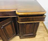 Victorian Mahogany Sideboard (6 of 11) Victorian Mahogany Sideboard (6 of 11)